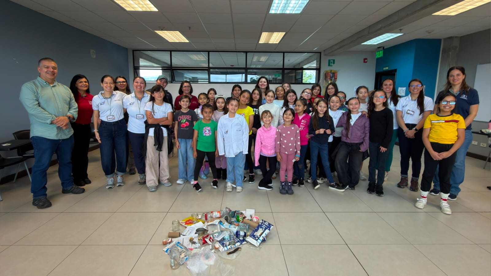 Red de Cultura Ambiental de CONARE celebra su 5° aniversario con taller ambiental para niñas en Cartago